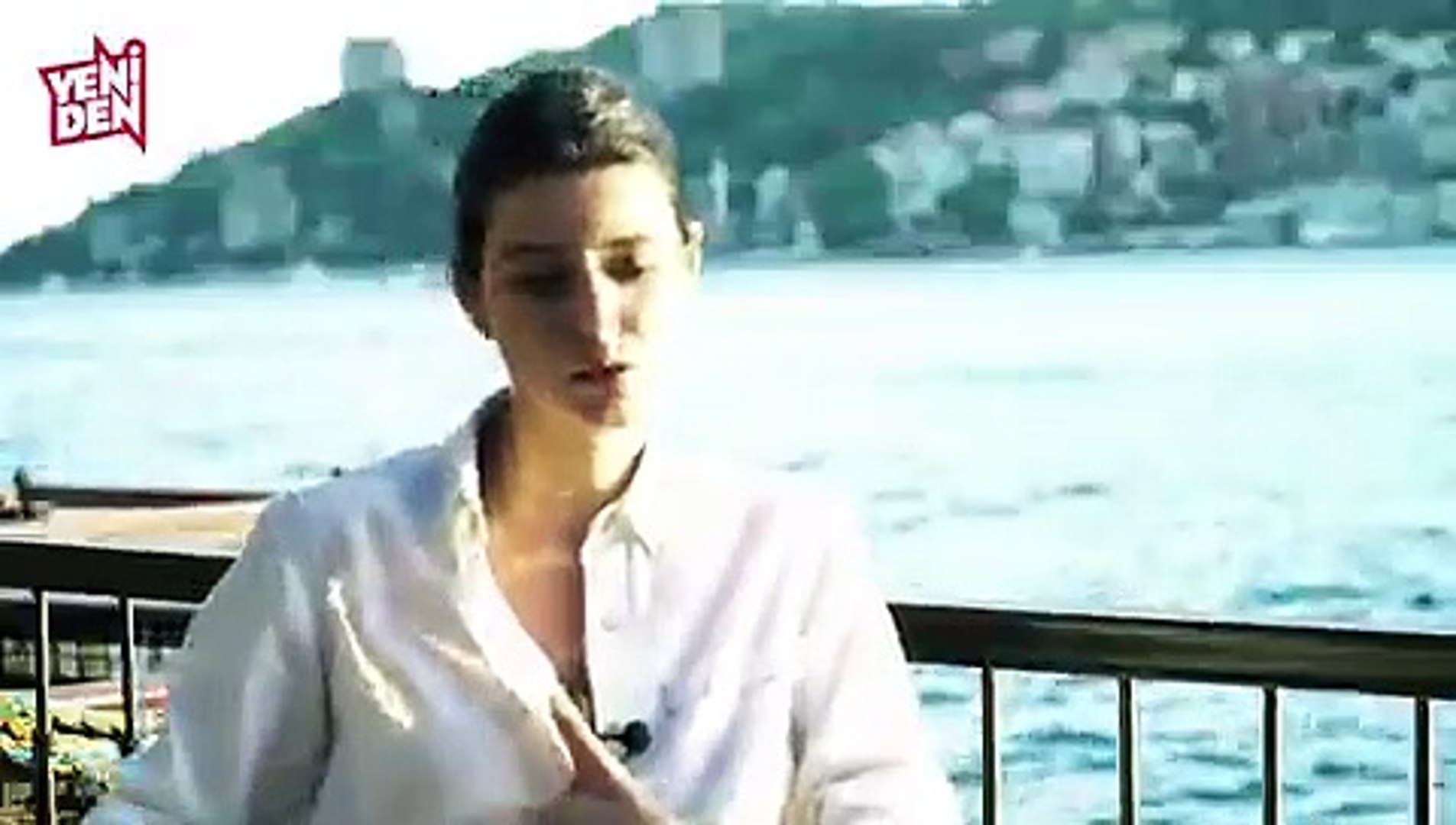 Beren Saat, Netflix'i kapatsanız da eşcinseller var